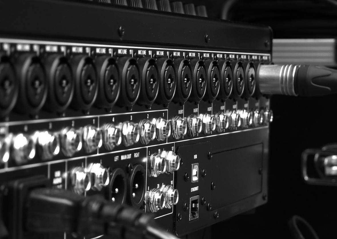 Rückansicht Amplifier, Verstärker