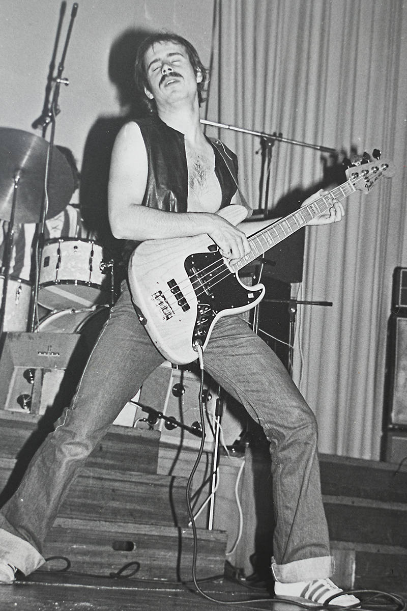 Rock, Band, Bassist, live